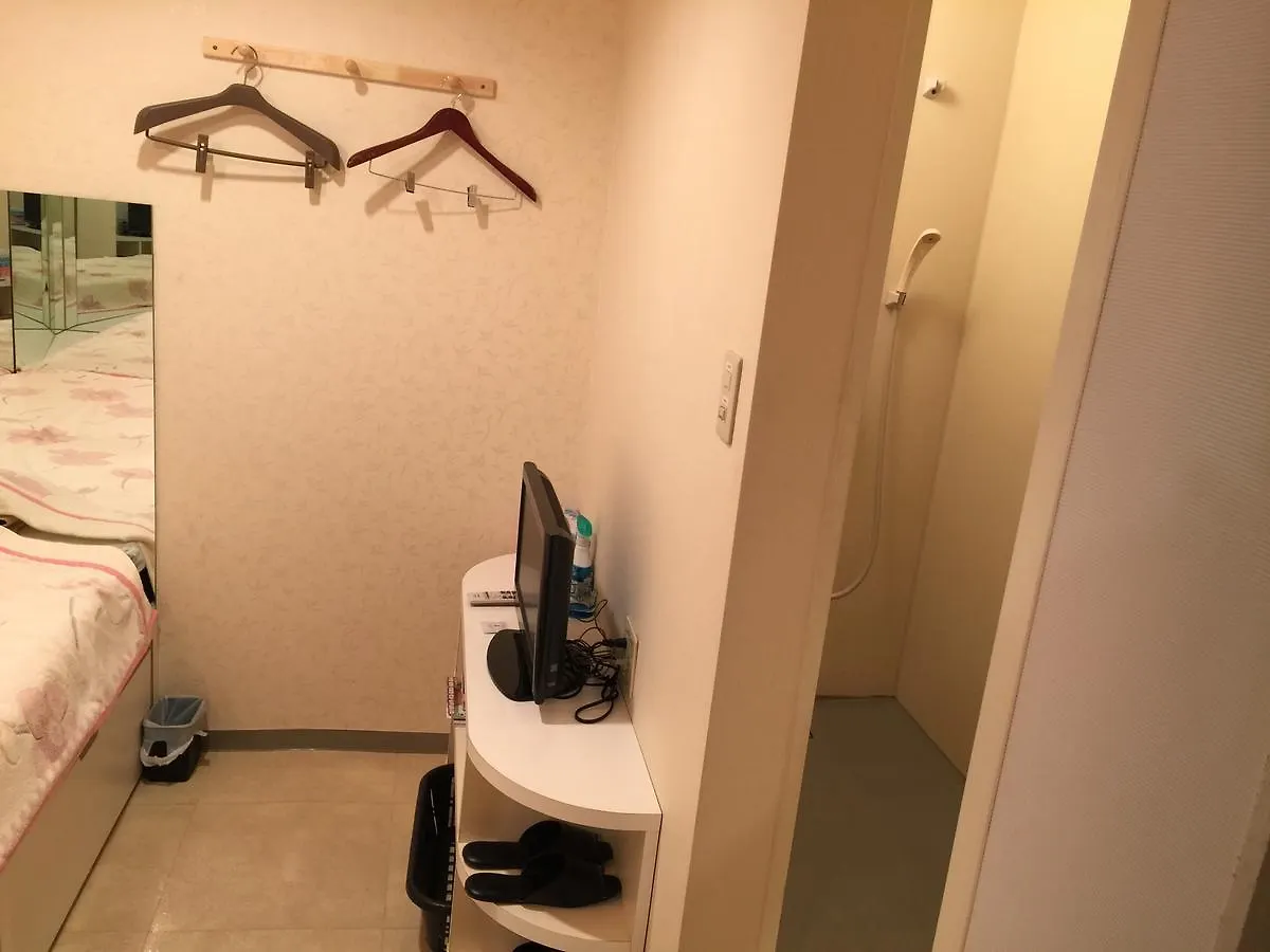 Kinshicho Rental Room Paris (Adults Only) 도쿄 0*,