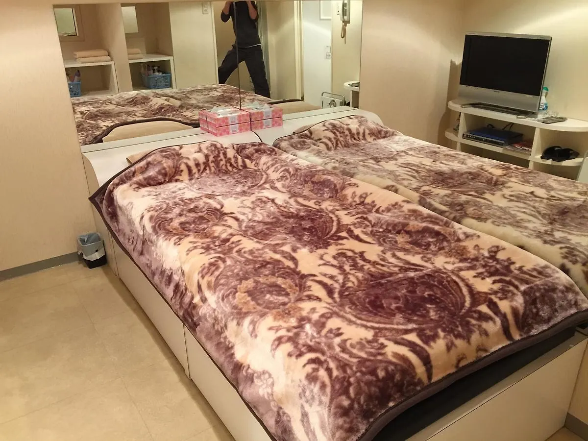 Kinshicho Rental Room Paris (Adults Only) 도쿄